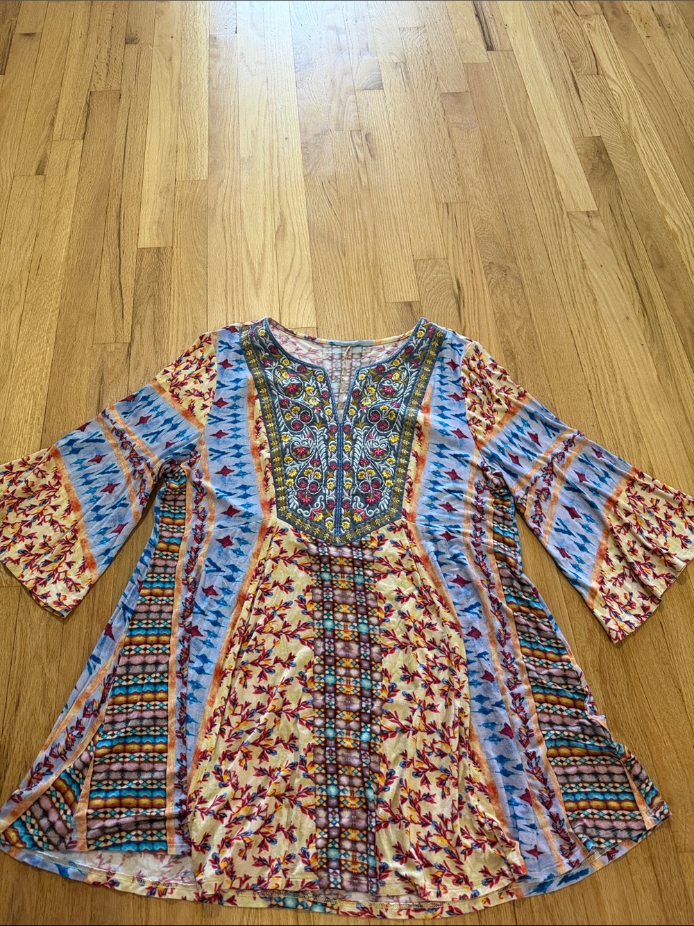 Soft Surroundings Fifi Bell Sleeve Embroidered Boho Top Sz L